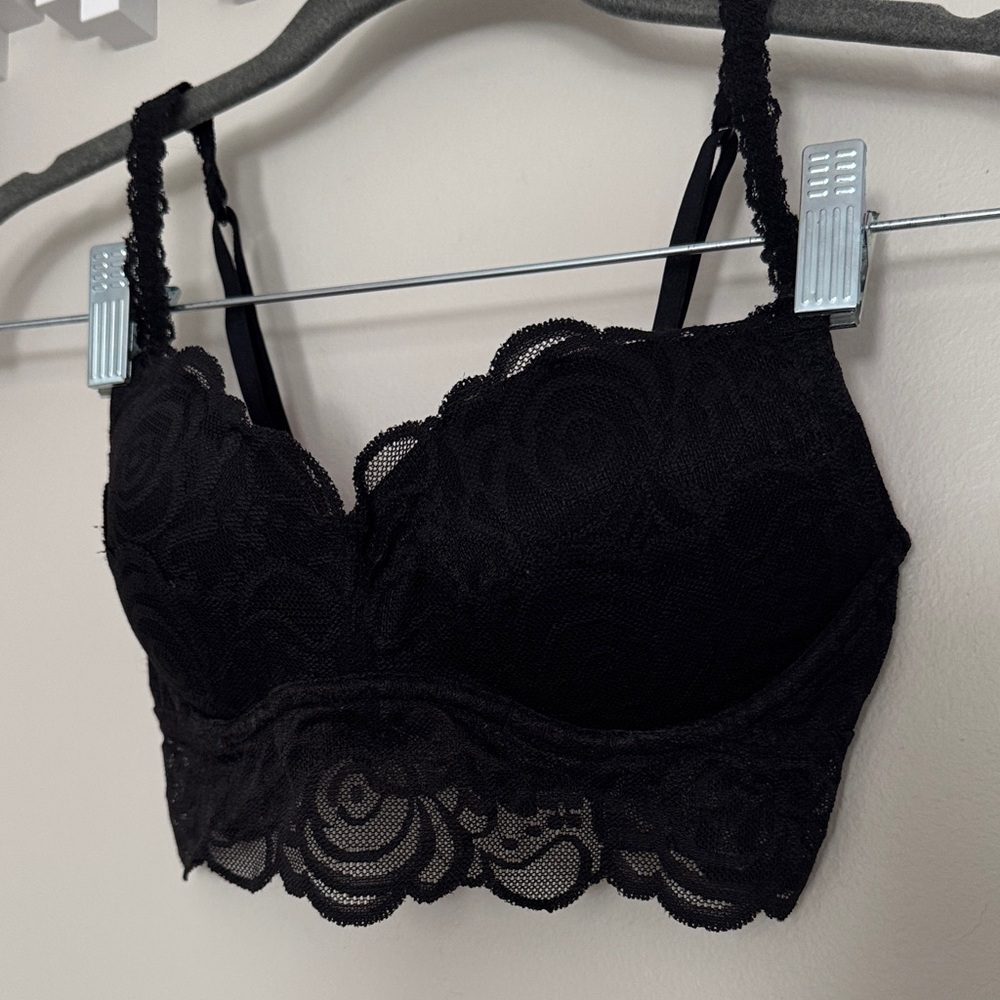 PINK Victoria's Secret Black Lace Bra - XS